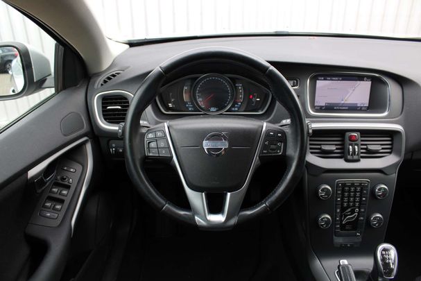 Volvo V40 T3 110 kW image number 8