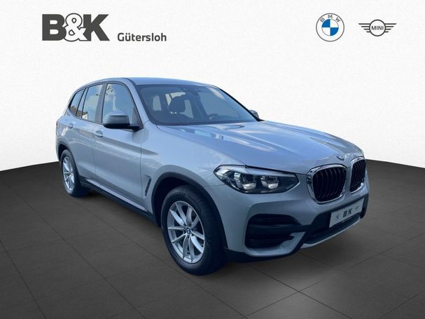 BMW X3 xDrive20d Advantage 140 kW image number 3