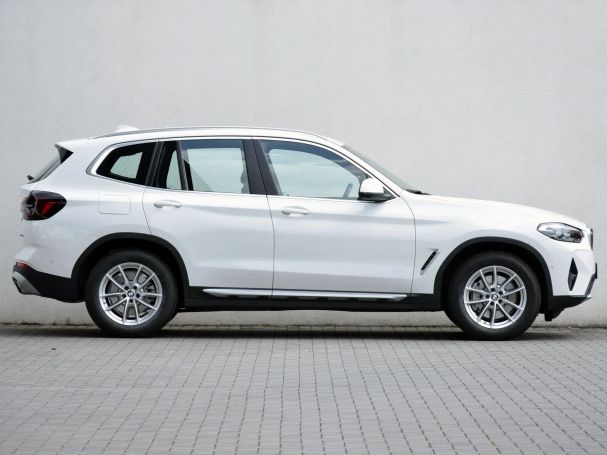 BMW X3 xDrive 185 kW image number 3