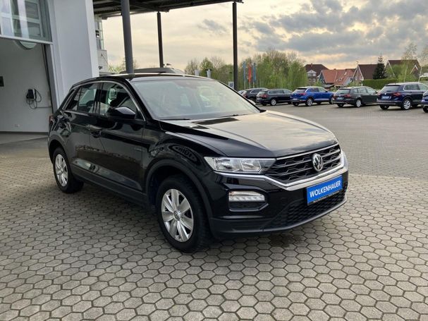 Volkswagen T-Roc 1.5 TSI 110 kW image number 2