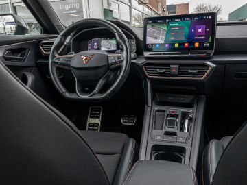 Car image 34