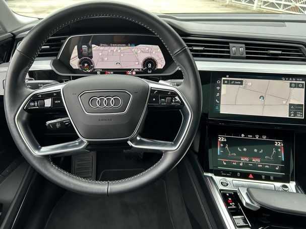 Audi e-tron 55 quattro Advanced 300 kW image number 12