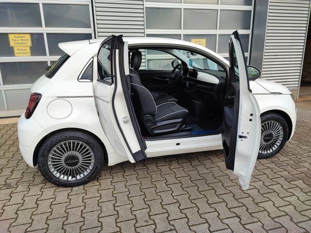 Fiat 500 e 87 kW image number 12