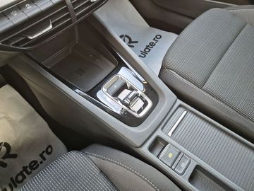 Car image 37