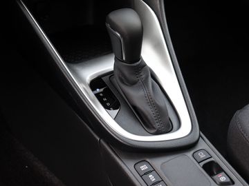 Car image 10