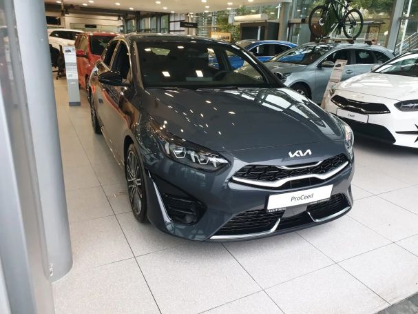 Kia ProCeed 1.5 T-GDI GT Line 103 kW image number 2