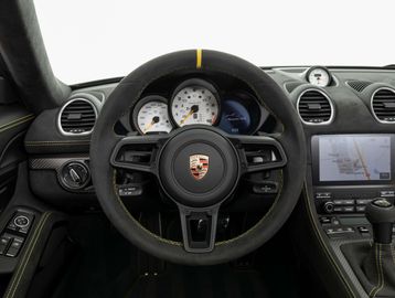 Car image 35