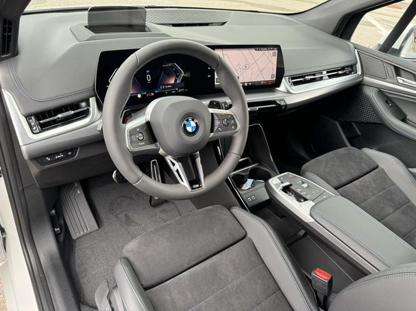 BMW 220i Active Tourer M Sport 115 kW image number 8