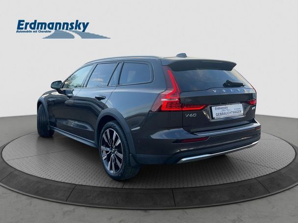 Volvo V60 Cross Country AWD B5 184 kW image number 4