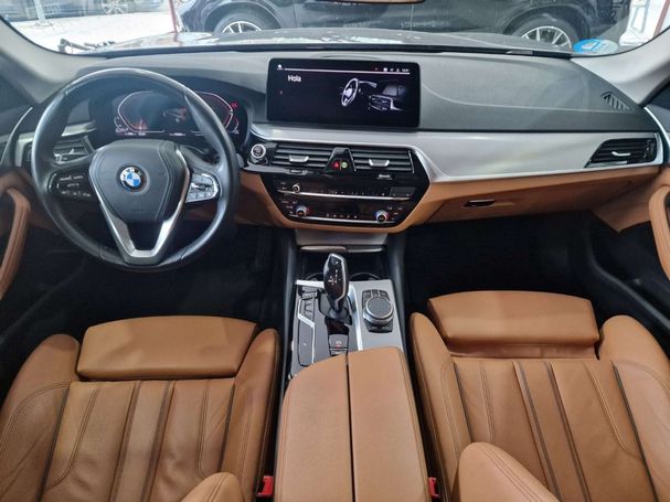 BMW 530d Touring 210 kW image number 8