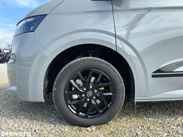 Car image 39