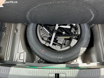 Car image 31