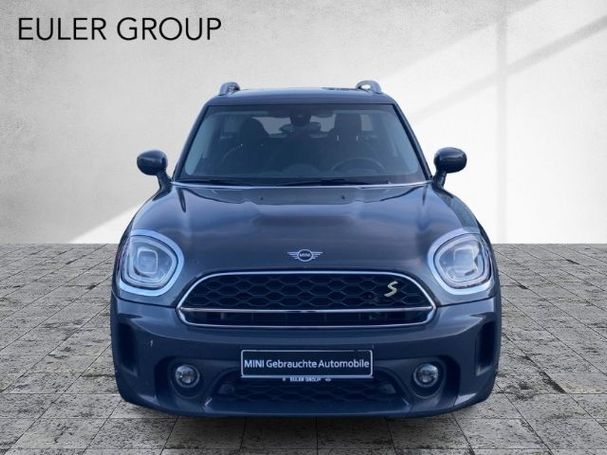 Mini Cooper SE Countryman ALL4 165 kW image number 3