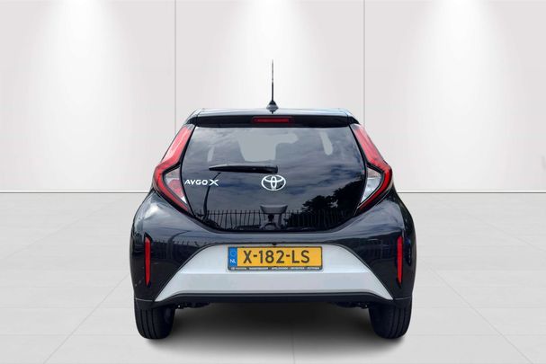 Toyota Aygo X 1.0 VVT-i CVT 53 kW image number 6