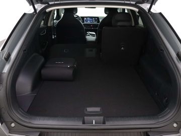 Car image 36