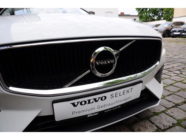 Volvo V60 T6 R AWD Momentum 251 kW image number 24