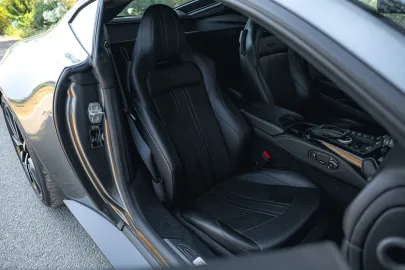Car image 24
