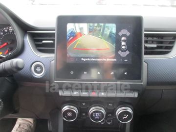 Car image 26