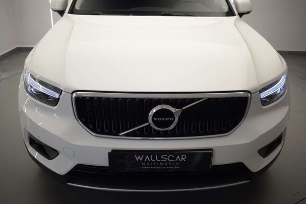 Volvo XC40 D3 Momentum Pro 110 kW image number 28