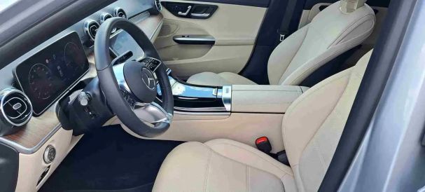 Mercedes-Benz C 220 d 4Matic 9G-Tronic 147 kW image number 14