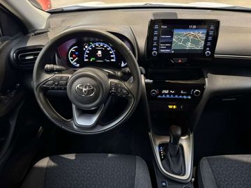 Car image 11