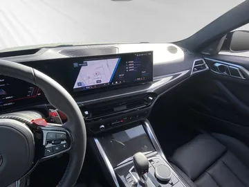 Car image 34