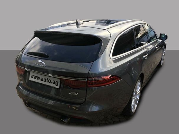 Jaguar XF 25d AWD Sportbrake Portfolio 177 kW image number 3