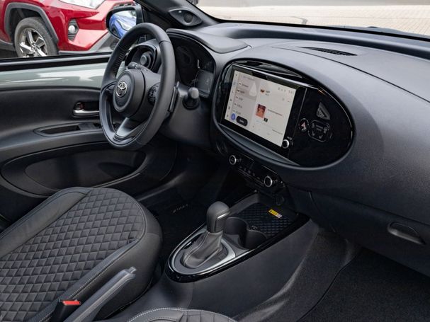 Toyota Aygo X CVT 53 kW image number 5