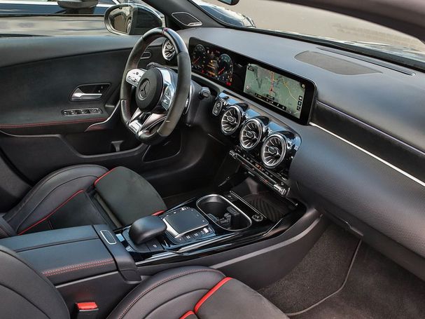 Mercedes-Benz A 45 AMG A 45 285 kW image number 5