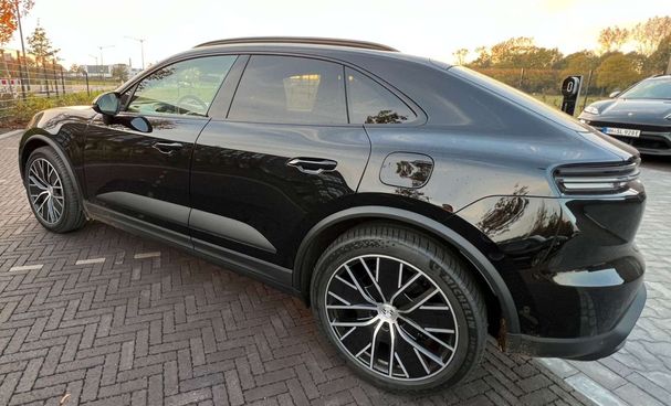 Porsche Macan 300 kW image number 13