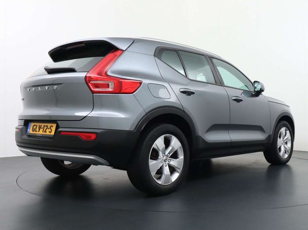 Volvo XC40 T3 Momentum 115 kW image number 4