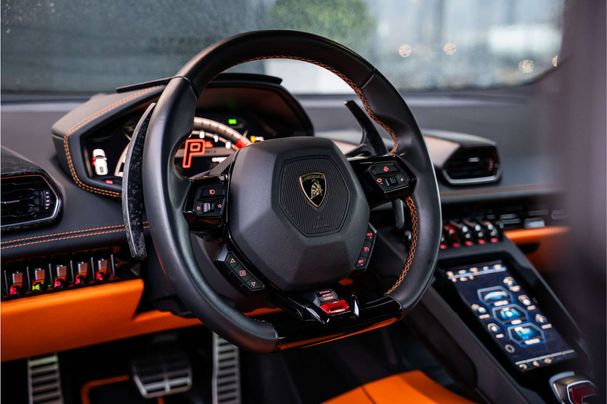 Lamborghini Huracan 449 kW image number 11