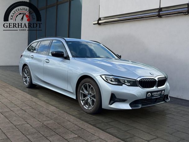 BMW 320d Touring Sport Line 140 kW image number 6