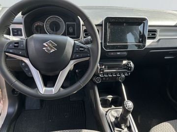 Car image 11