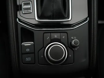 Car image 49