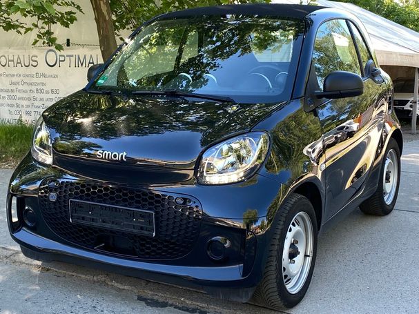 Smart ForTwo coupe EQ 60 kW image number 1