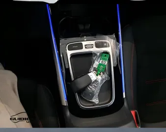 Car image 28