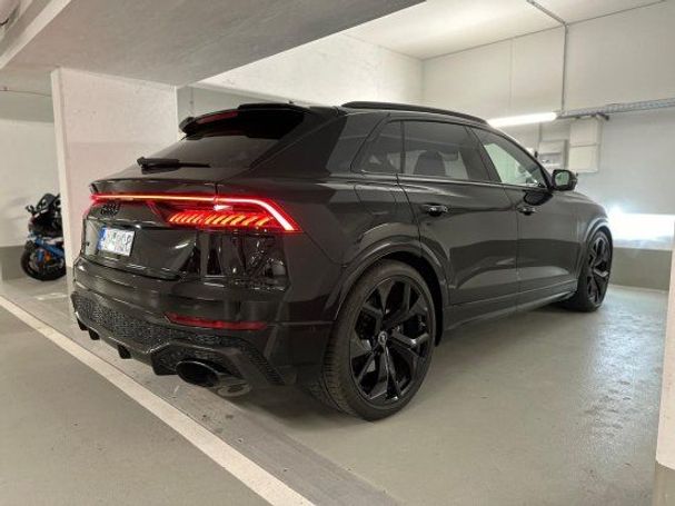 Audi RSQ8 4.0 TFSI quattro 441 kW image number 9