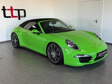 Car image 30