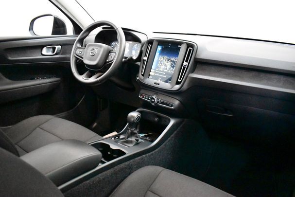 Volvo XC40 D3 110 kW image number 4