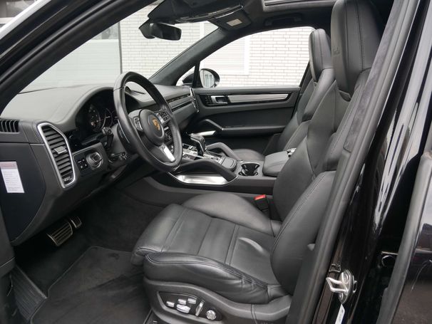 Porsche Cayenne Turbo 404 kW image number 9