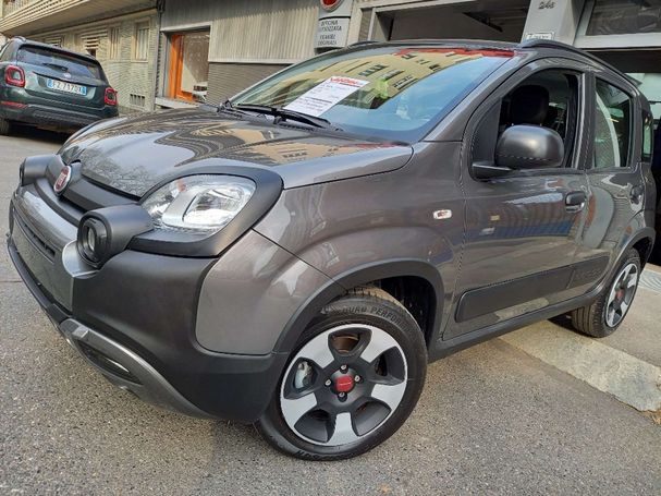 Fiat Panda Cross 1.0 Hybrid City 51 kW image number 1