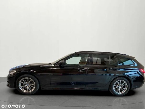 BMW 320i Touring 135 kW image number 5