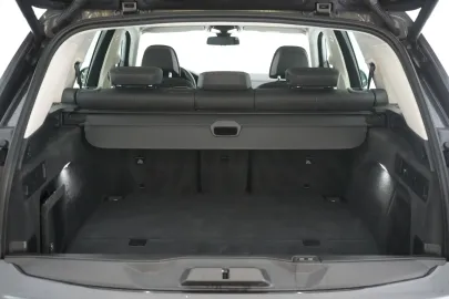 Car image 41