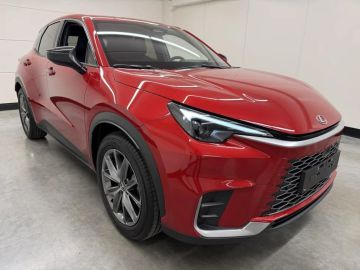 Car image 2
