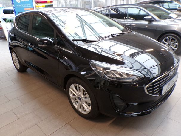 Ford Fiesta 1.0 EcoBoost TITANIUM 74 kW image number 2