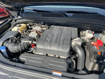 Car image 39