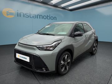 Car image 1