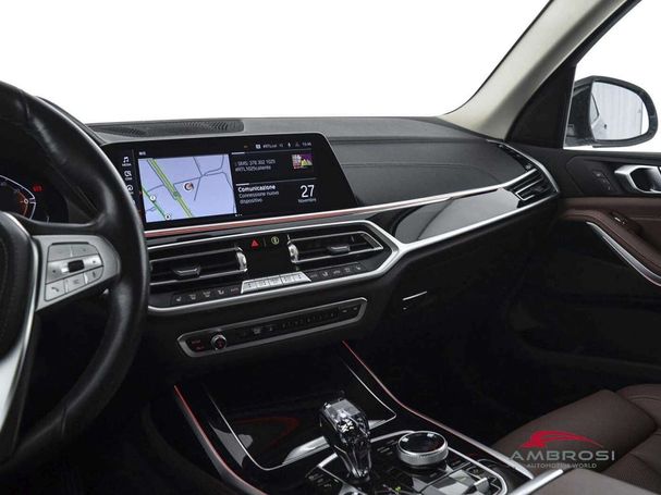 BMW X7 xDrive40d 250 kW image number 24