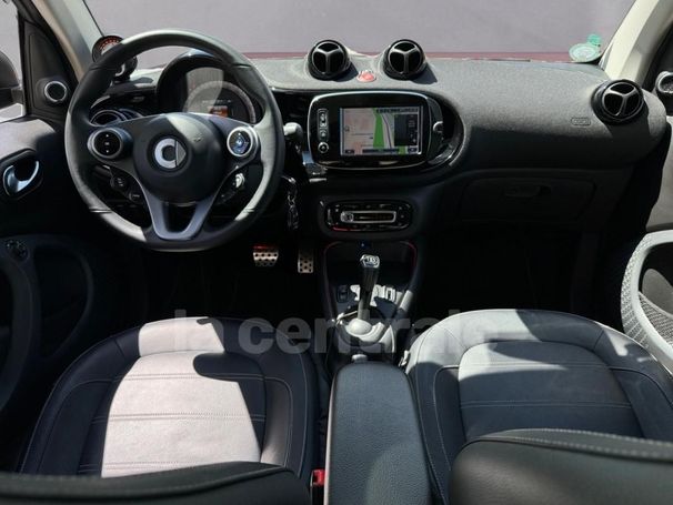 Smart ForTwo coupe EQ passion 60 kW image number 8